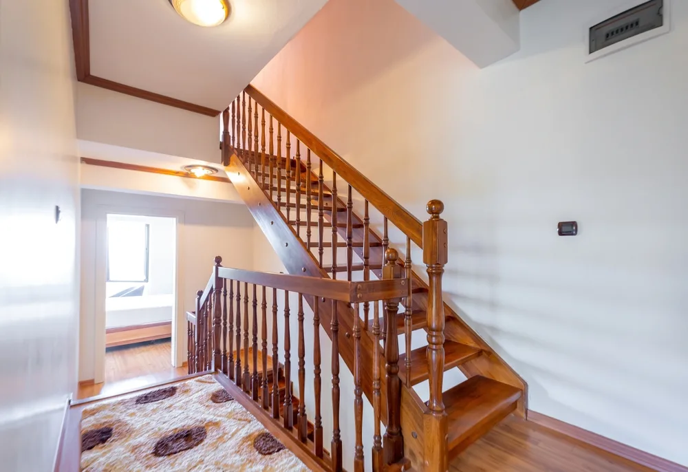 How to Coordinate Wood Handrails with Stair Treads and Flooring
